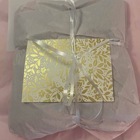 Meet your Posher, Joyce - Picture 10 of 16